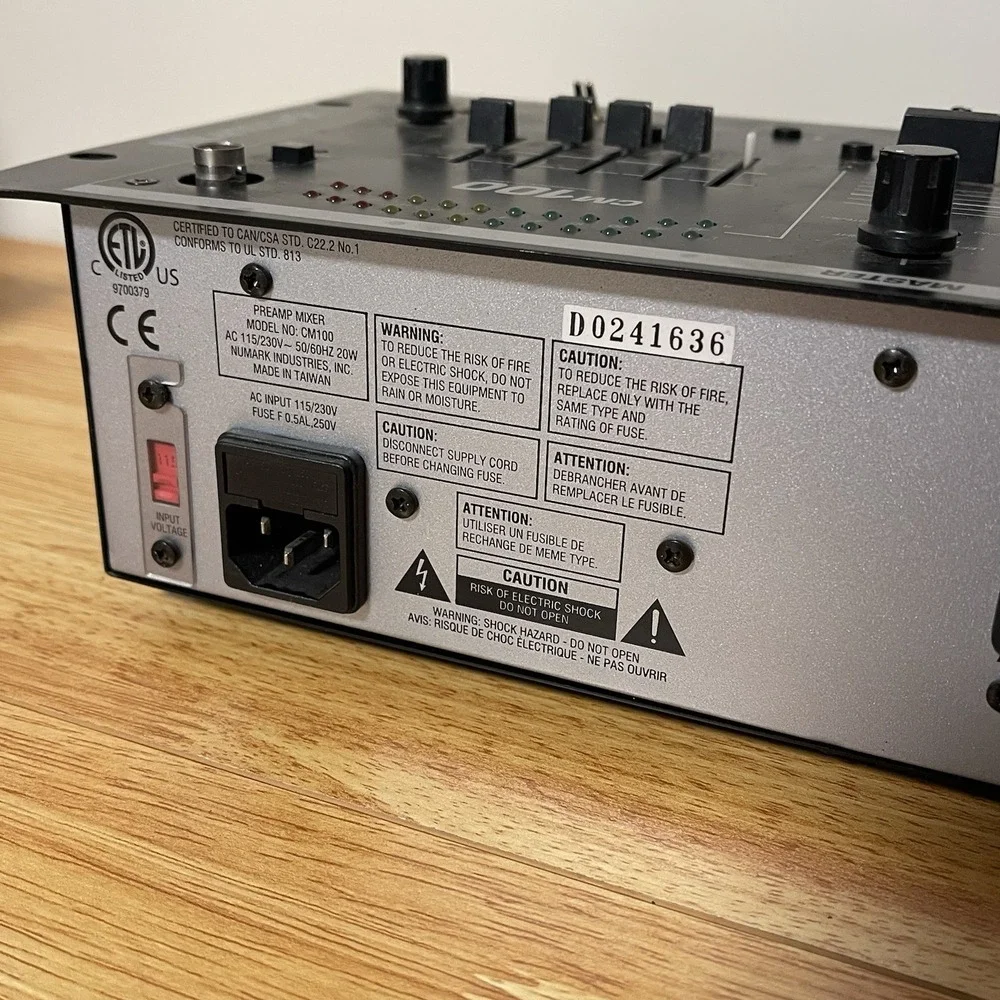 NUMARK CM100 PROFESSIONAL 19